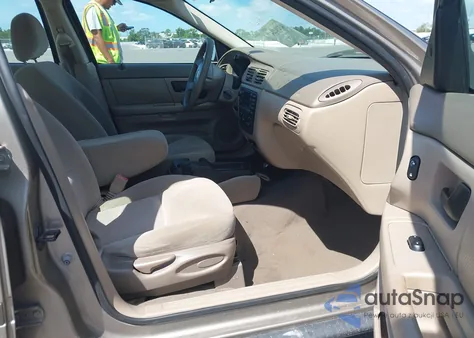 2005 Mercury Sable Gs z USA, uszkodzony, nr VIN 1MEFM50U05A619079